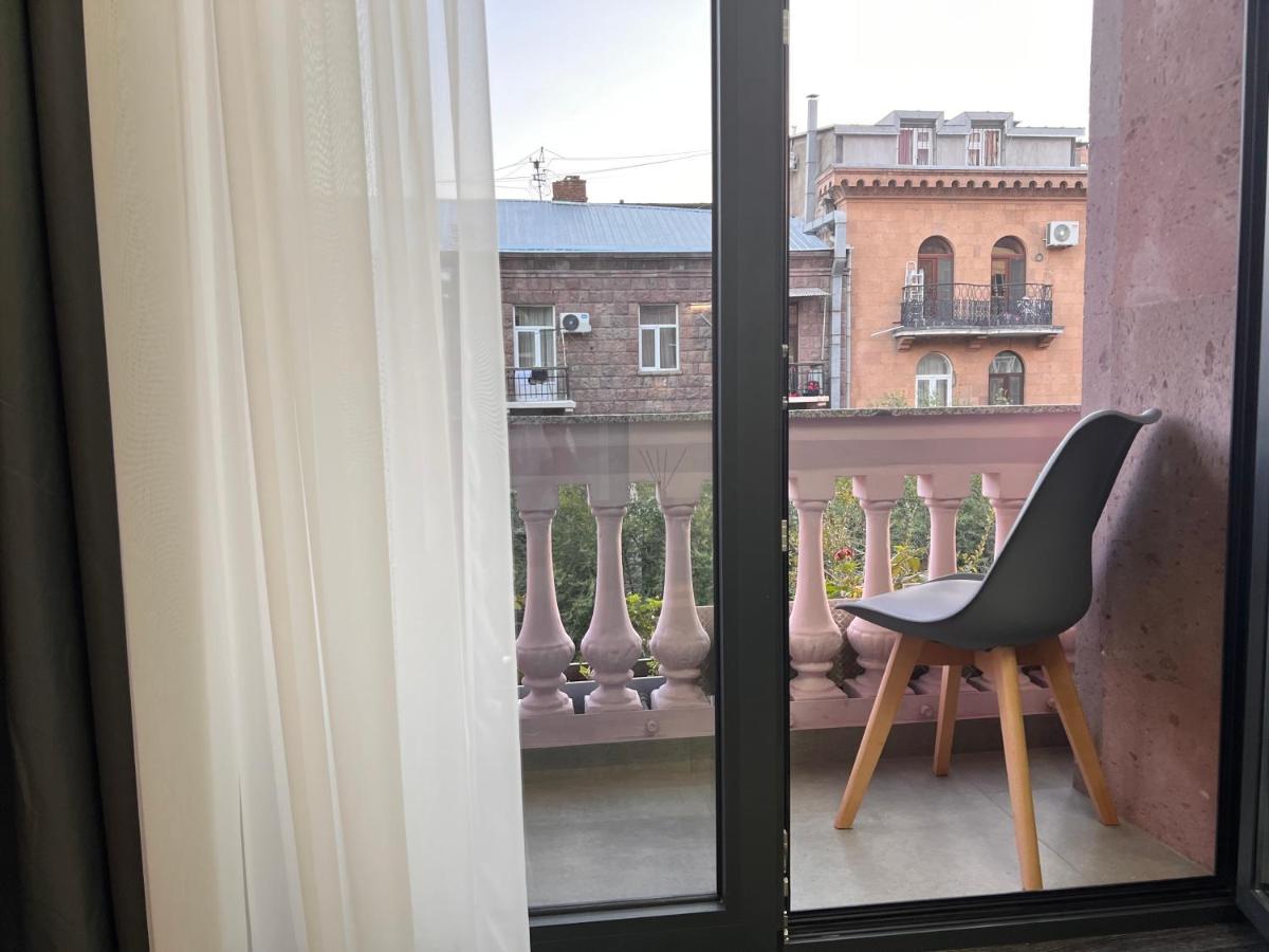 Tumanyan Apartments Jerevan Eksteriør billede